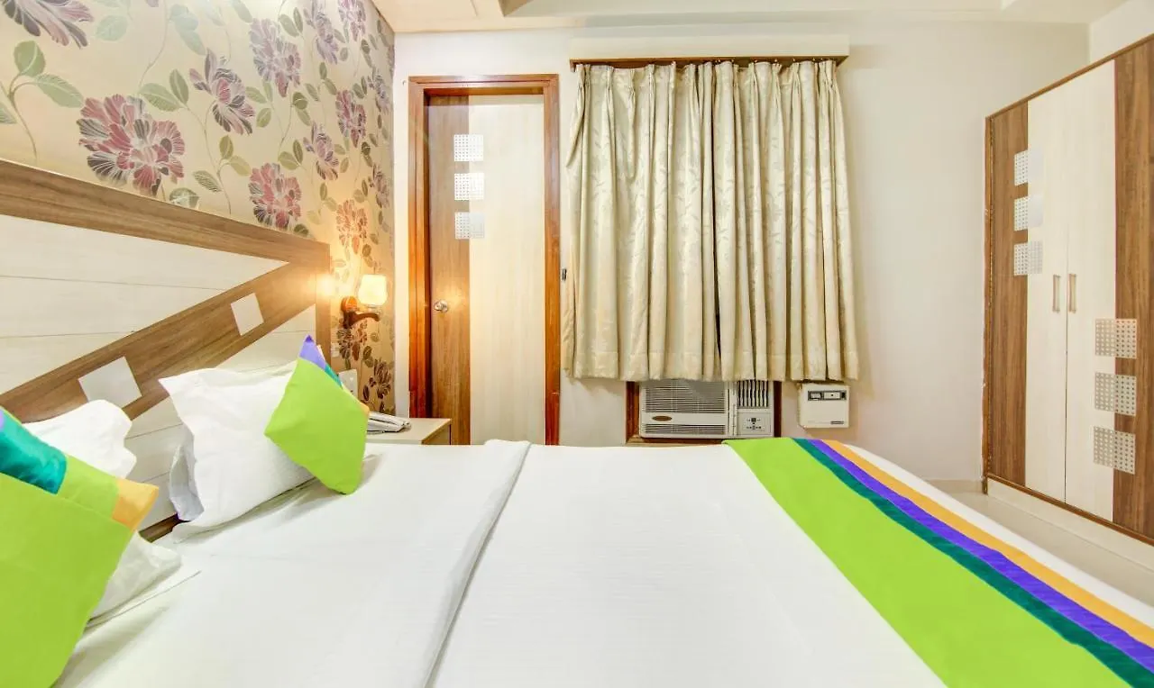 Treebo Rockwell Plaza Hotel Delhi